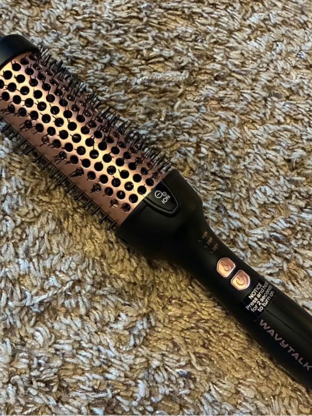 Wavy talk blow out brush